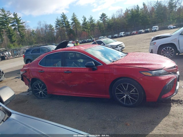 Toyota Camry Se Awd
