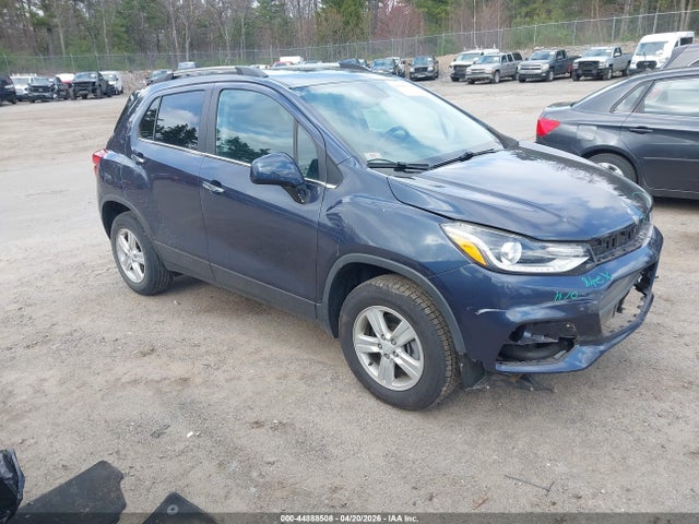 Salvage Chevrolet Trax Image