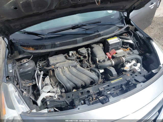 Nissan Versa 1.6 Sv