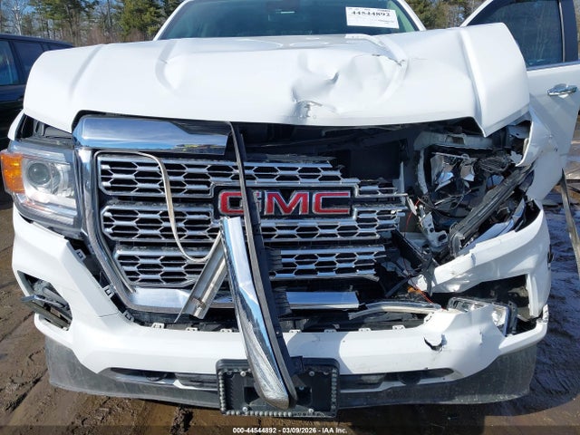 GMC Canyon 4wd  Short Box Denali