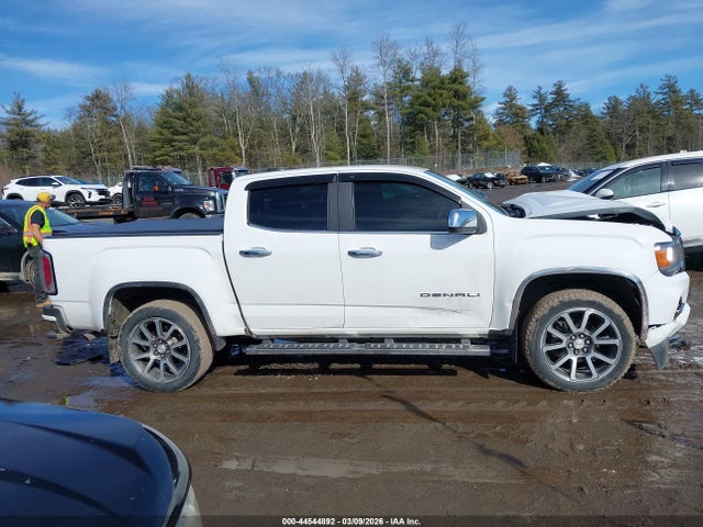 GMC Canyon 4wd  Short Box Denali
