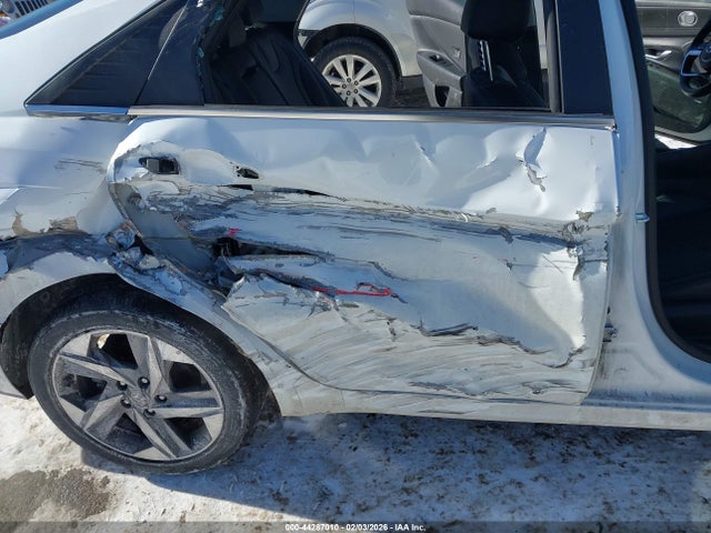 Hyundai ELANTRA Limited