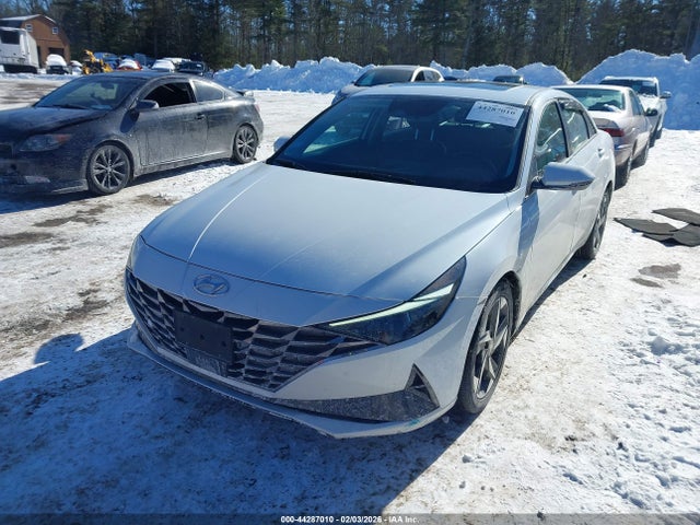 Hyundai ELANTRA Limited