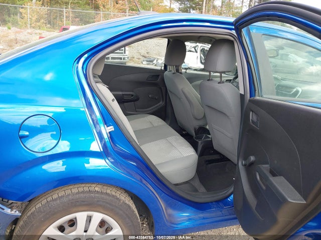 Chevrolet Sonic Fwd  Ls