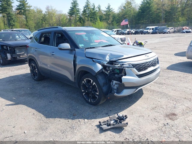 Salvage Kia Seltos Image