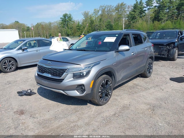 Kia Seltos S