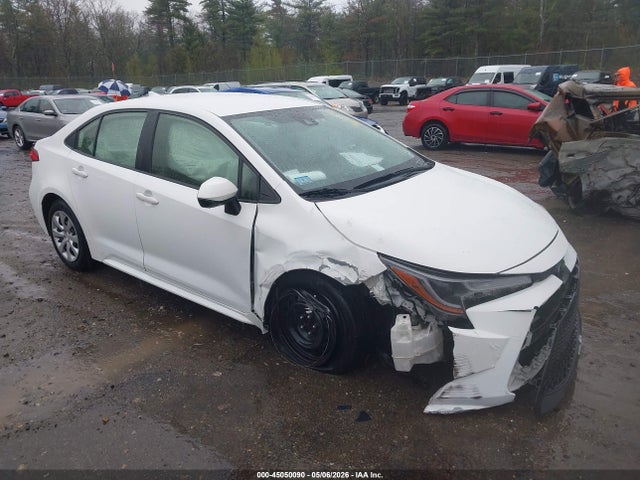 Salvage Toyota Corolla Image