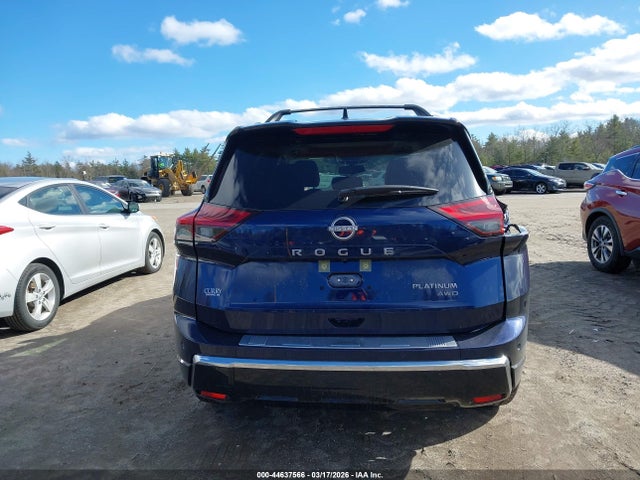 Nissan Rogue Platinum