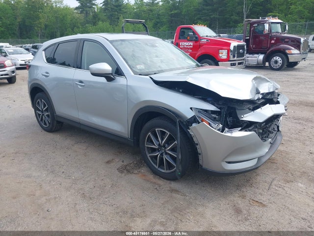 Salvage Mazda Cx Image