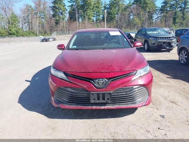 Toyota Camry Le