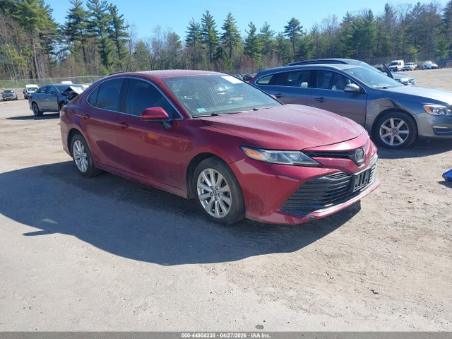 Salvage Toyota Camry Image