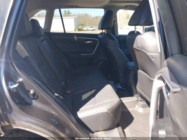 Toyota RAV4 Xle Premium