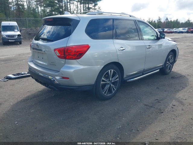 Nissan Pathfinder Platinum 4wd