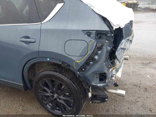 Mazda Cx 2.5 S Carbon Edition