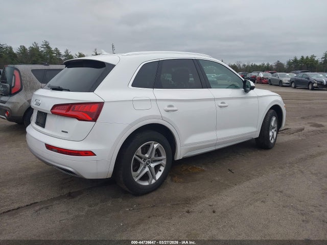Audi Q5 45 Premium