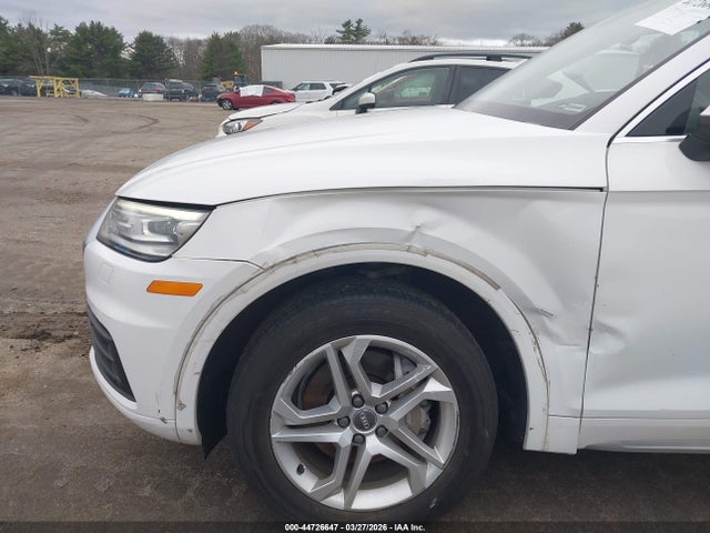 Audi Q5 45 Premium