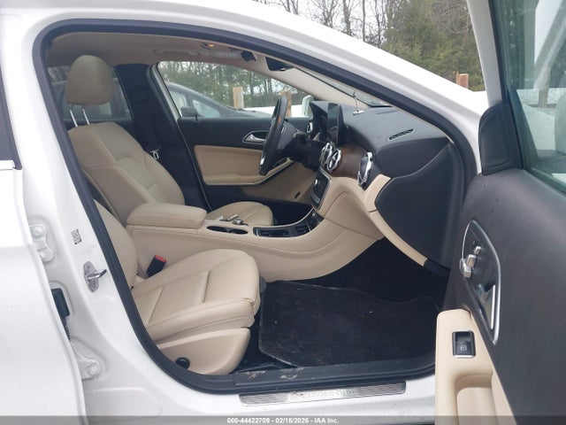 Mercedes-Benz GLA 4matic