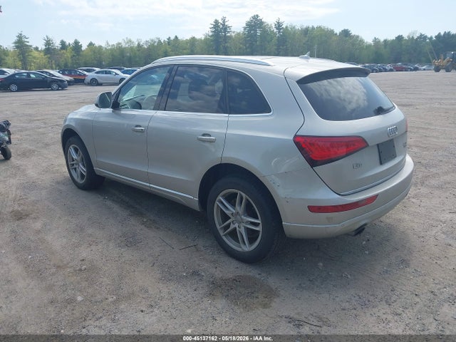Audi Q5 2.0t Premium