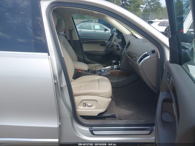 Audi Q5 2.0t Premium