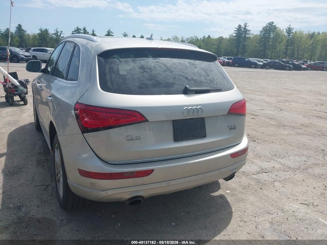 Audi Q5 2.0t Premium