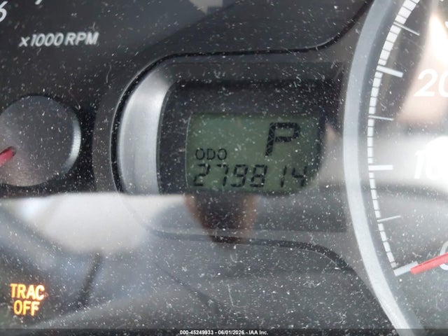 Toyota Sienna Le 7 Passenger