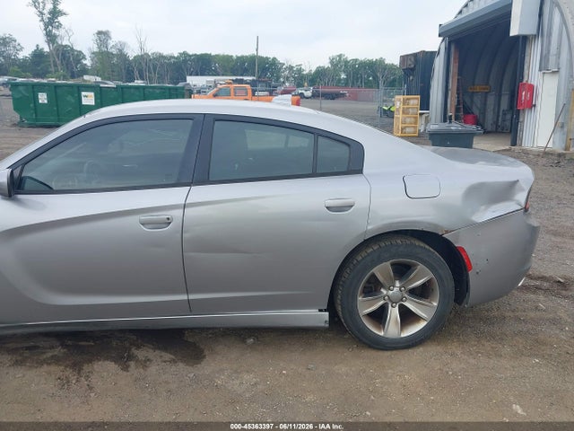Dodge Charger Sxt