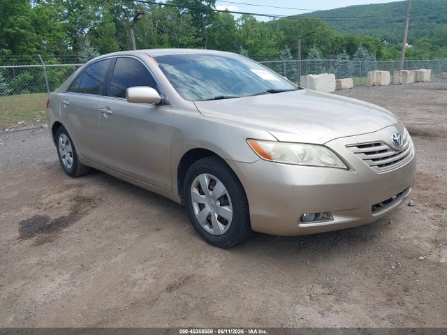 Salvage Toyota Camry Image