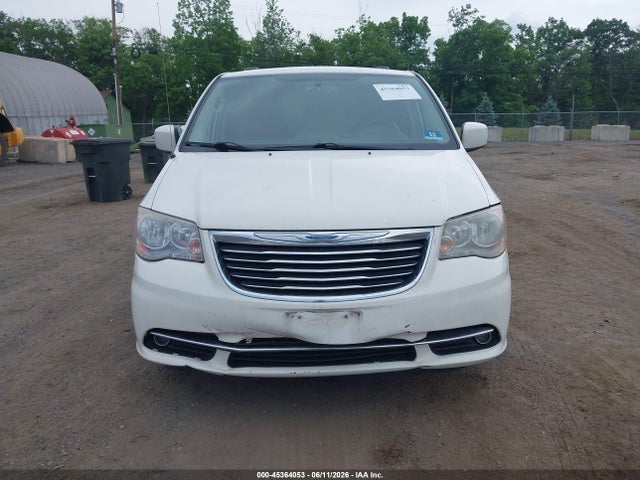 Chrysler Town & Country Touring