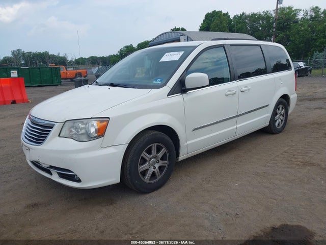 Chrysler Town & Country Touring