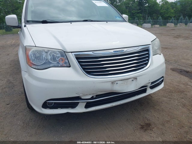 Chrysler Town & Country Touring