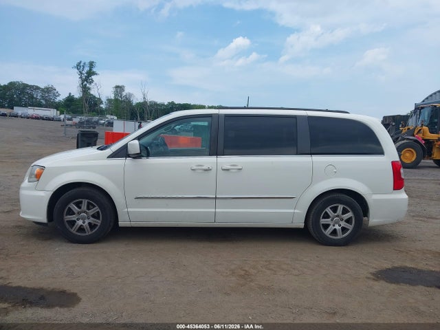 Chrysler Town & Country Touring
