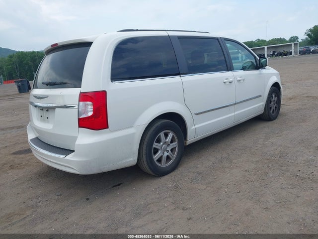 Chrysler Town & Country Touring
