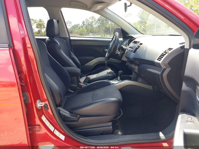 Mitsubishi Outlander Se