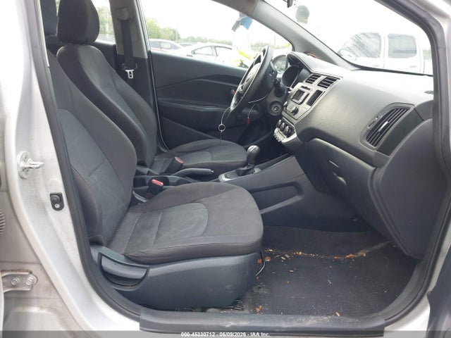 Kia Rio Lx
