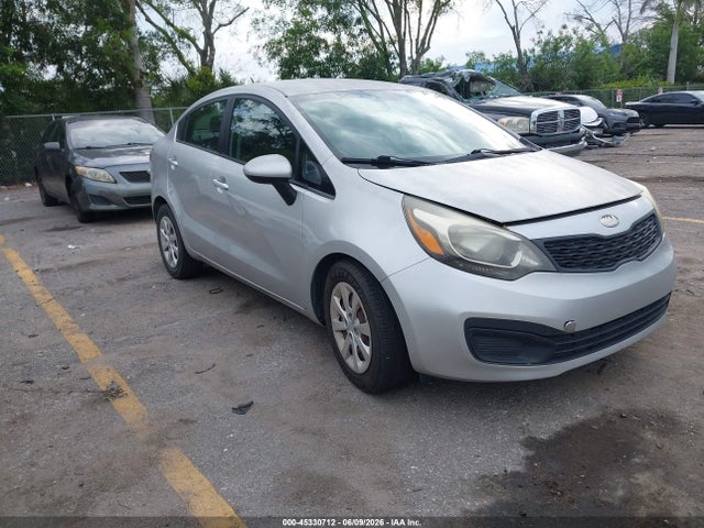 Salvage Kia Rio Image