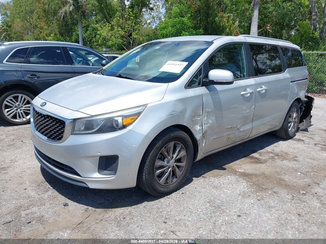 Kia Sedona Lx