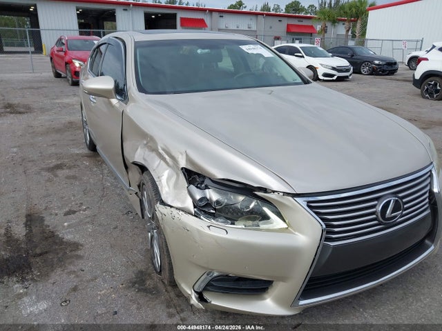 Lexus LS