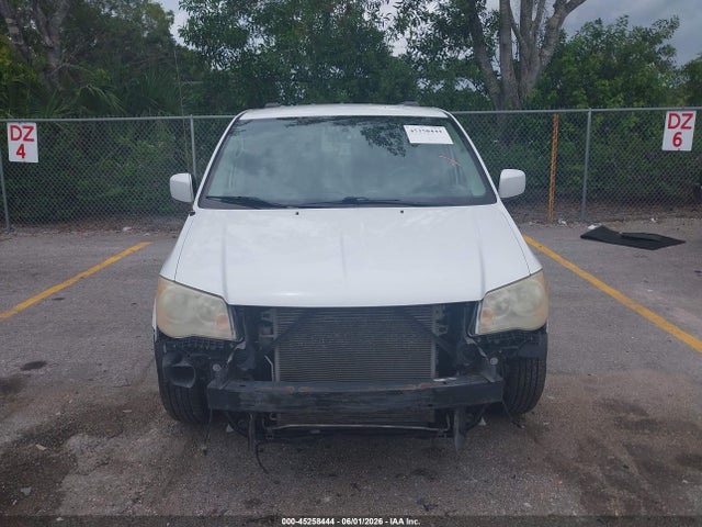 Chrysler Town & Country Touring
