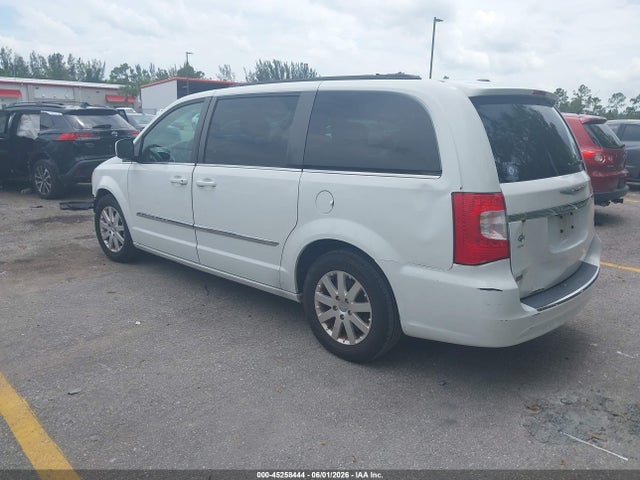 Chrysler Town & Country Touring