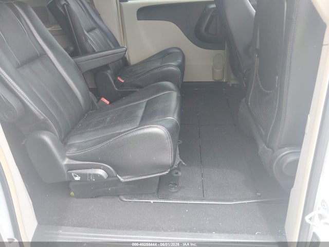 Chrysler Town & Country Touring