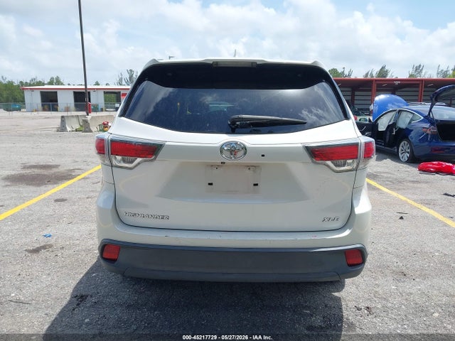 Toyota Highlander Xle V6