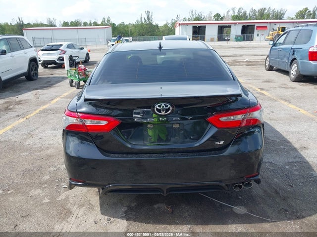Toyota Camry Se