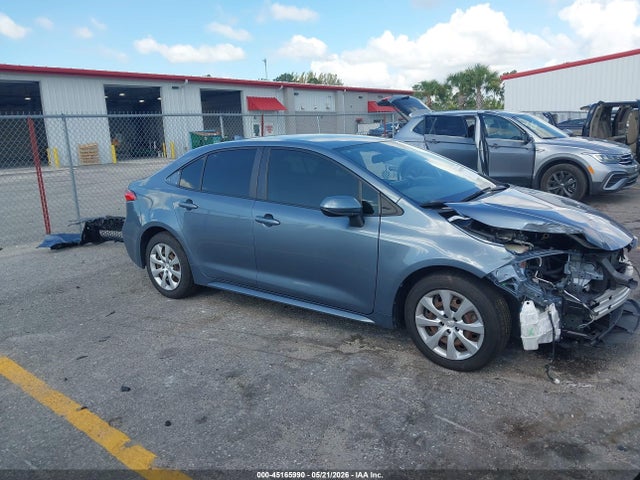 Salvage Toyota Corolla Image