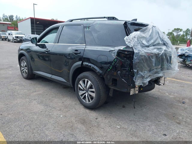 Nissan Pathfinder Sl