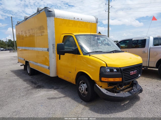 Salvage General Motors Savana Cutaway Image