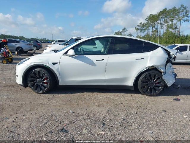 Tesla Model Y Performance Dual Motor All-wheel Drive