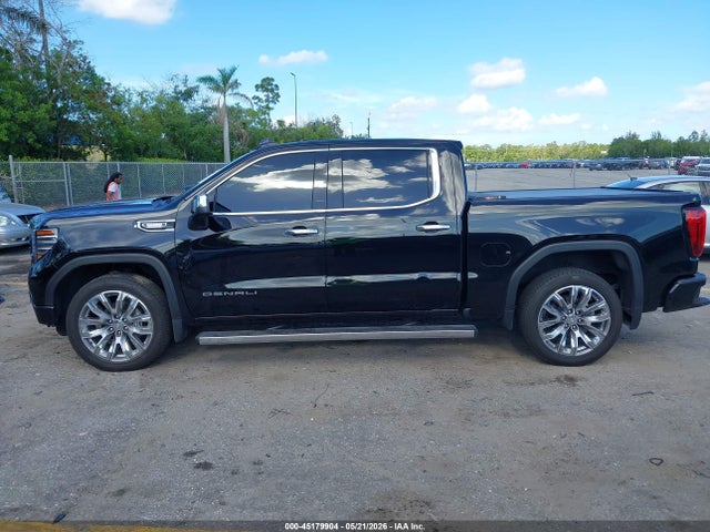 GMC Sierra 1500 2wd  Short Box Denali