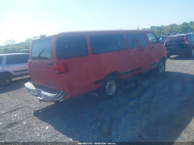 Dodge Ram Wagon 3500