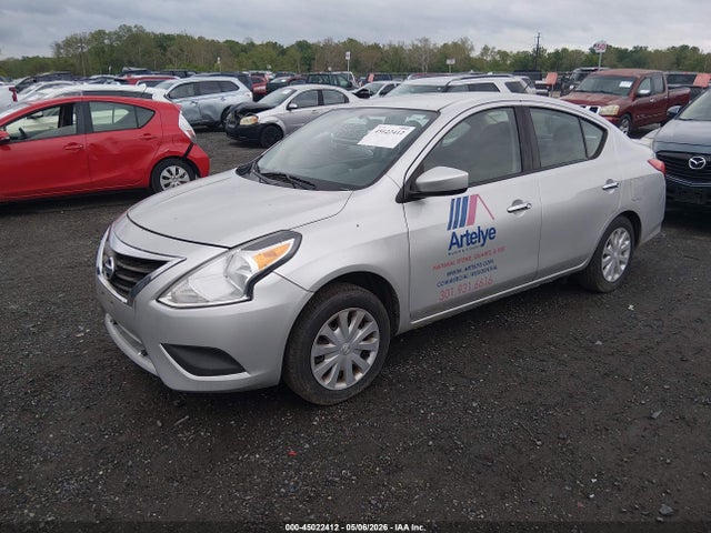 Nissan Versa 1.6 Sv