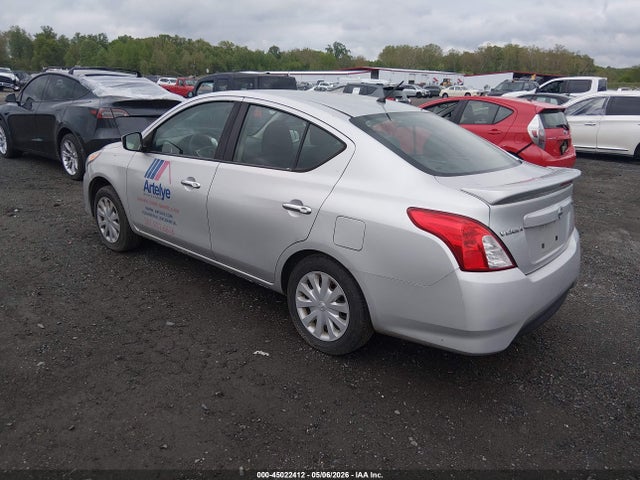 Nissan Versa 1.6 Sv